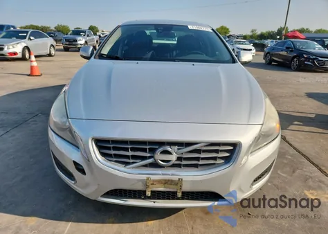 2012 Volvo S60 T5 из США, поврежденный, VIN YV1622FSXC2131822